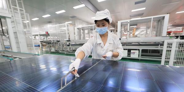 미국 관세 인하에 태양광 산업 탄력받나, 별도 규제 통한 불확실성은 여전