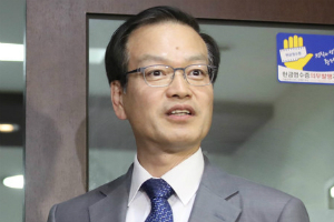 허익범 특검, 드루킹이 '오사카 총영사'로 추천한 변호사 긴급체포