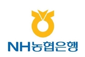 NH농협은행 인도에 의료기기 50대 지원, <a href='https://www.businesspost.co.kr/BP?command=article_view&num=275803' class='human_link' style='text-decoration:underline' target='_blank'>권준학</a> "코로나19 극복"