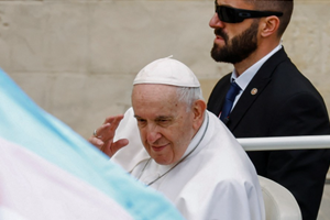 교황 프란치스코, 러시아 푸틴 비판하며 우크라이나 방문 가능성 시사