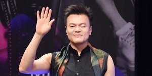 JYP 매출 앞자리 올해도 바꾼다, <a href='https://www.businesspost.co.kr/BP?command=article_view&num=310202' class='human_link' style='text-decoration:underline' target='_blank'>박진영</a> 미중일 '현지화' 아이돌그룹 준비