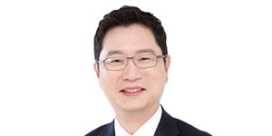 일동제약 실적 악화 지속에 연구인력도 줄었다, <a href='https://www.businesspost.co.kr/BP?command=article_view&num=324548' class='human_link' style='text-decoration:underline' target='_blank'>윤웅섭</a> 멀어지는 신약 청사진 