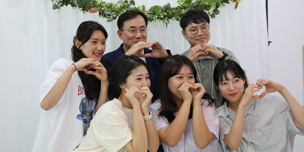 정철동 LG이노텍 임직원과 수평적 소통 강조, “리더가 먼저 마음 열어야”