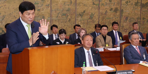 국감서 프로야구 FA 뒷돈 계약 의혹 나와, KBO 총재 허구연 "조사 권한 없다"