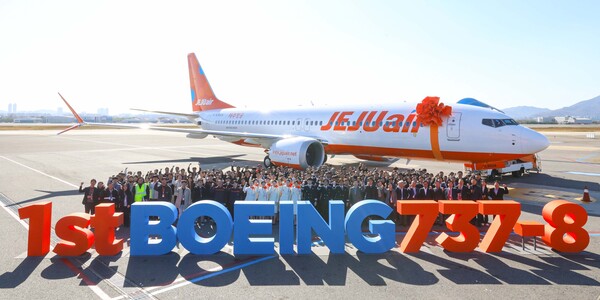 제주항공 기단 현대화 작업 첫발, B737-8 기체 1기 인도받아