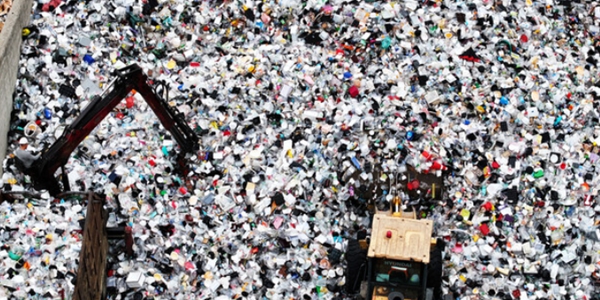 [플라스틱 순환경제] 플라스틱 규제협약 부산서 타결할까, 생산제한과 재활용 의무화가 쟁점