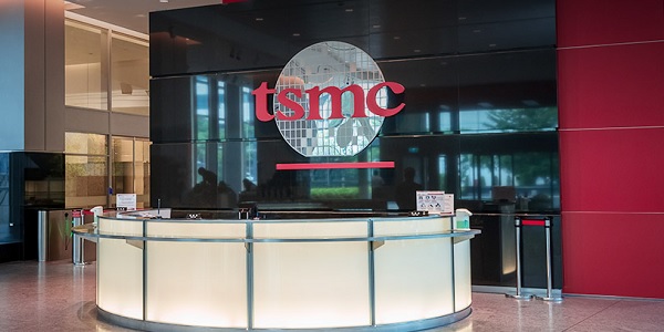 엔비디아 이어 TSMC '시가총액 1조 달러' 달성 전망, "AI 수혜 초기단계"