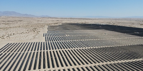 한화큐셀, 미국 메타에 재생에너지 공급 위한 태양광·ESS 복합단지 완공