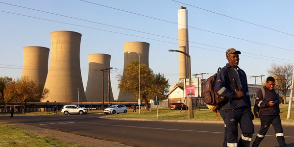 93억불 받고 기후대응 입 씻은 남아공, ‘개도국 기후재무 감시’ 목소리 커져