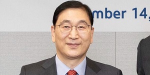 현대건설 하반기 부산·서울 도시정비 눈독, <a href='https://www.businesspost.co.kr/BP?command=article_view&num=339228' class='human_link' style='text-decoration:underline' target='_blank'>윤영준</a> '5조 클럽' 재진입 노린다