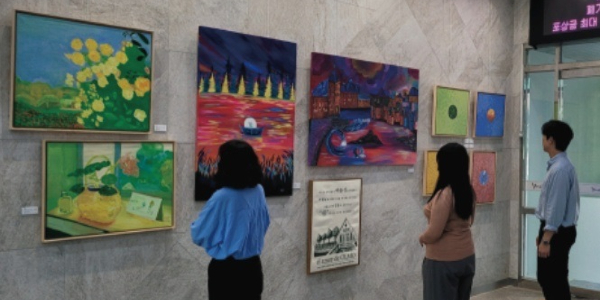 케이뱅크 장애인 문화예술 전문갤러리 '올모'에 투자, 운영지원금도 매년 전달