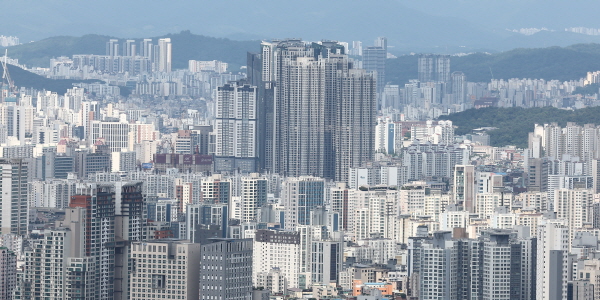 늘어가는 1인 가구도 아파트 선호 뚜렷 , 정부 비아파트 정책 실효성 고심