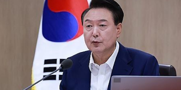 윤석열 “내년 예산 저출생 해결·소상공인 지원·연구개발·의료지원에 방점"