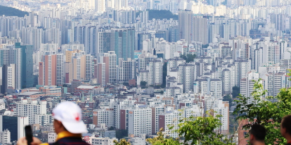 서울 아파트값 31주 연속 상승, 대출규제 영향·매물 적체에 상승폭은 줄어