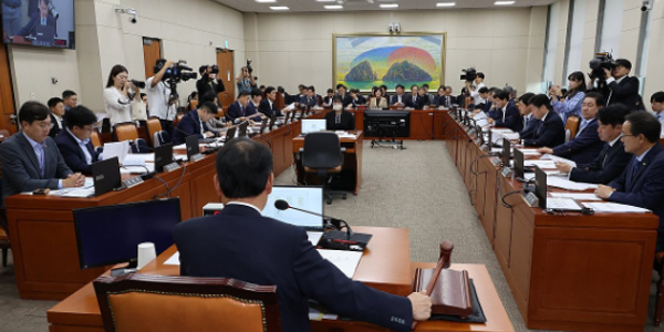 국회 정무위 국감 올해도 금융권 내부통제 벼른다, 5대 은행장에 지주 회장도 ‘좌불안석’