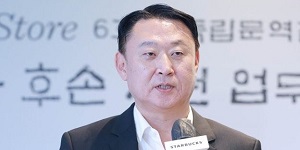 한국 스타벅스 잘 나가는 이유, 25년 모은 충성고객을 손정현이 맞춤 공략