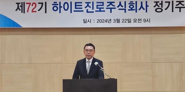 김인규 하이트진로, 맥주 투트랙·베트남 소주 공장 준공 '두 마리 토끼 잡는다'