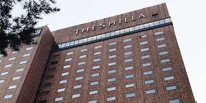 호텔신라 작년 영업이익 135억으로 흑자 전환, 4분기 적자도 대폭 감소