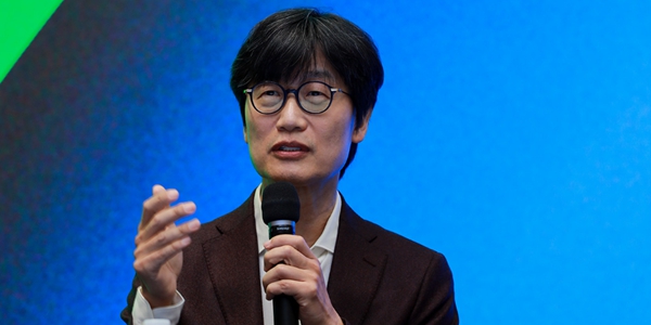 이해진 '승부수' 네이버-두나무 합병 엇갈린 관측, 