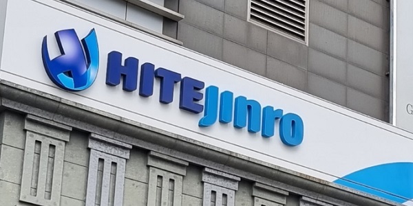 iM증권 "하이트진로 목표주가 하향, 경기 악화로 올해 실적 눈높이 내려"