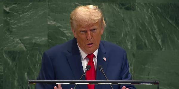 석탄은 깨끗하고 풍력발전은 고래 죽인다고? 트럼프 올해도 '반기후' 행보 이어지나