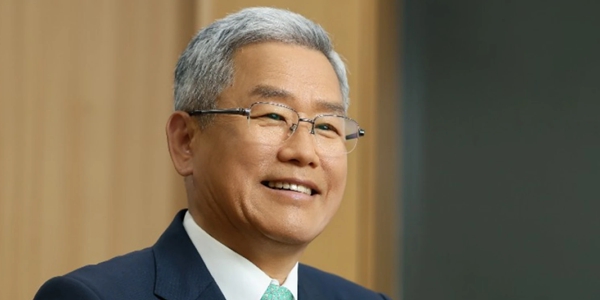 한전 요금 인하에도 기업고객 이탈 막기 쉽지 않아, 김동철 중동 전쟁까지 부채 축소에 애로 