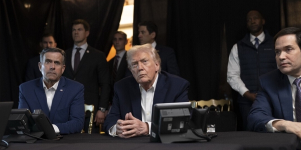 미국 베네수엘라 침공해 대통령 체포 압송  트럼프  당분간 미국이 통치 