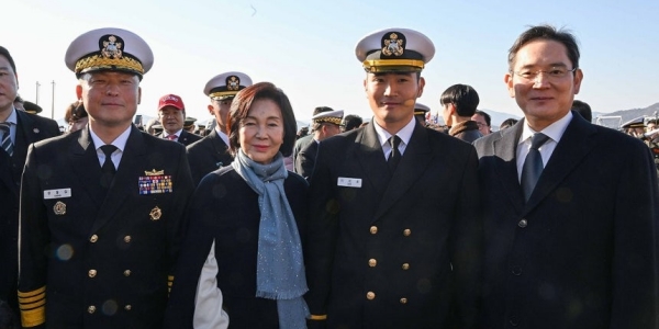 이재용 장남 이지호 소위, 해군 5전단에서 통역 장교로 복무