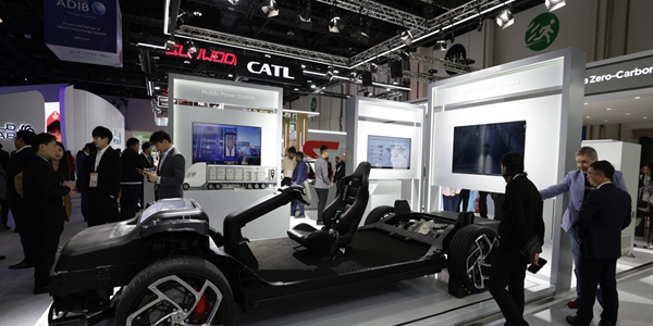 중국 CATL LFP 배터리 양극재 1200억 위안어치 주문, 리튬 가격 급등에 대응 