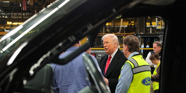 트럼프발 '중국 전기차 미국 생산론' 재점화, 현대차와 K배터리에 먹구름