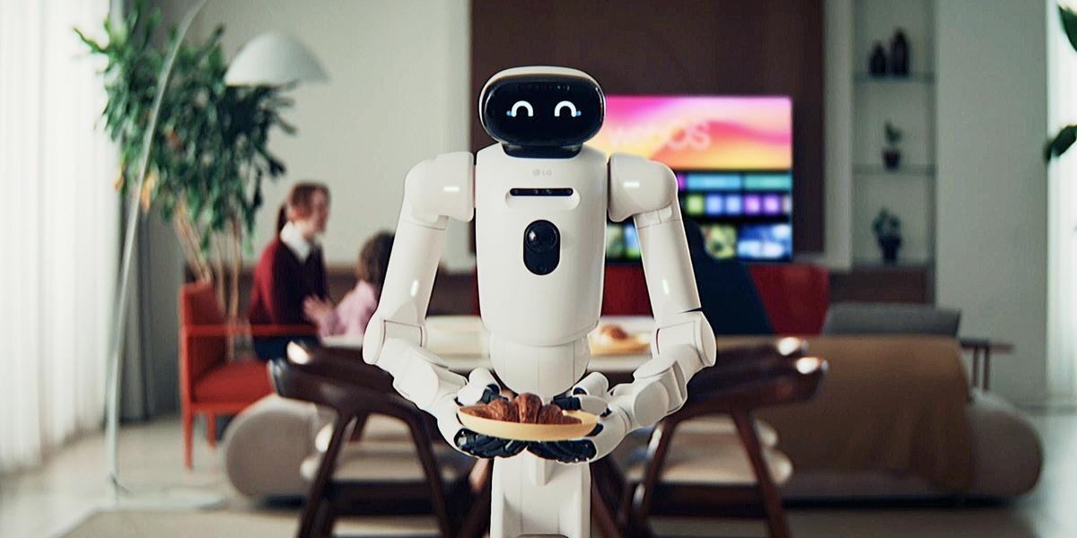 LG전자 CES서 집안일 로봇 '클로이드' 첫 공개, 아침 준비도 수건 정리도 