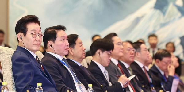 9년 만의 한·중 비즈니스 포럼, 제조업·소비재·콘텐츠 '신협력모델' 발굴한다  