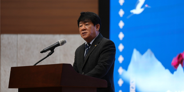 신협중앙회 김윤식, 