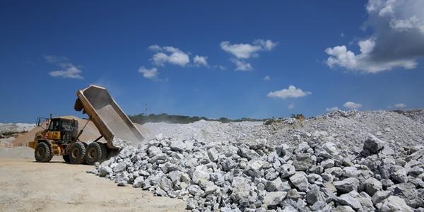 중국 리튬 가격 또 일일 상한가로 올라, 현지 금융당국 한 달 새 여섯 번 개입 