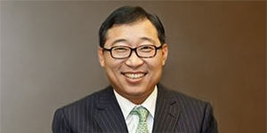 한국알콜 승계한 산부인과 의사 출신 오너 2세, 투명성·소통 강화 통한 시장신뢰 회복 관건 [2026년]