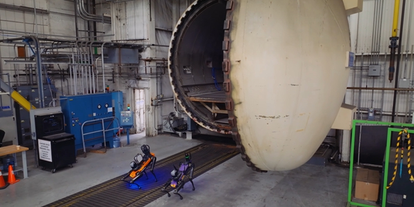 현대차 보스턴다이나믹스 '스팟' 미국 우주항공 업체에 공급, 