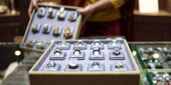 은 가격 산업용 수요 축소로 추가 하락 전망, 