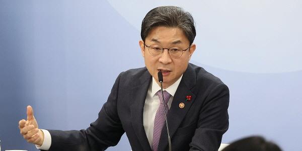 '공공성 강화' 내세운 가상자산거래소 지분 규제, 책임투자 약화 우려도 지속