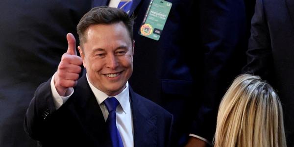 일론 머스크 '우주 데이터센터' 태양광 시장에 새 기회, 한화솔루션 중국과 경쟁 앞둬