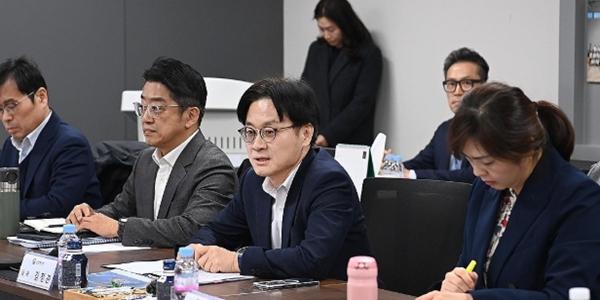광해광업공단 희토류 '탈중국' 과제 안아, '비전문가' 황영식 해외개발 능력 보일까