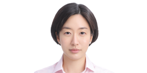 서경배 차녀 서호정 아모레퍼시픽과 홀딩스 지분 100억 규모 팔아, 증여세 납부 위해  