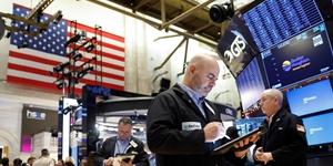 뉴욕증시 'AI발 고용축소 우려' 속 3대 지수 하락 마감, 미국-이란 갈등에 국제유가 급등 전망