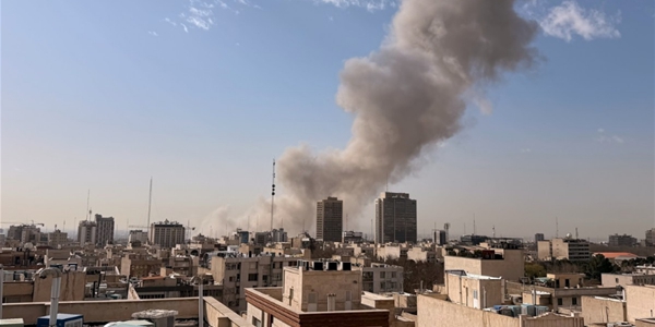 이란 반격에 미군 주둔 이라크 공항서 '폭발음', 무력 충돌 이틀째 지속