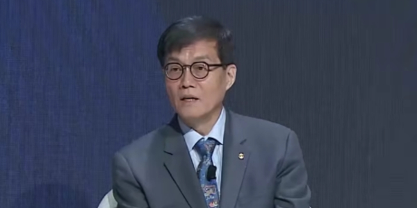 한은 이창용 환율 급등에 해외출장 늦추고 긴급회의, 