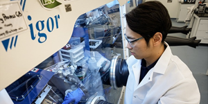 LG에너지솔루션 '황 양극' 전고체 배터리 구현, 고용량 확장 가능성 확인