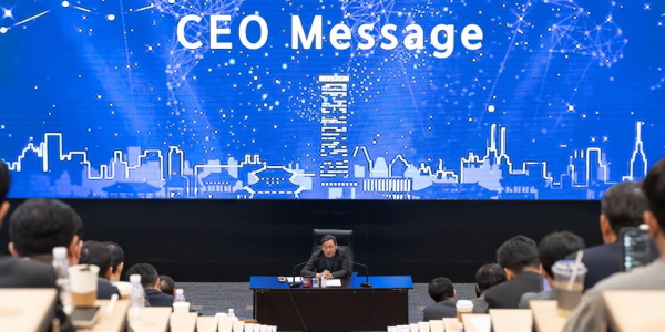 JB금융 경영전략회의 열어, 김기홍 