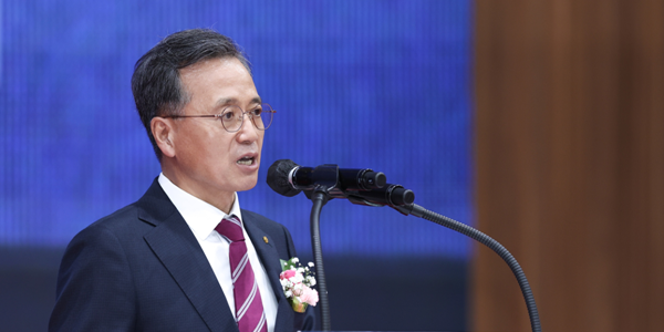 고영철 신협중앙회장 취임, 