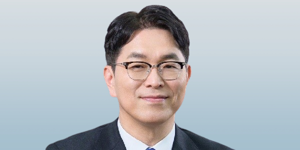'균형 잡힌 성장'에 방점, CFO출신답게 재무안정·내실경영 무게 [2026년]