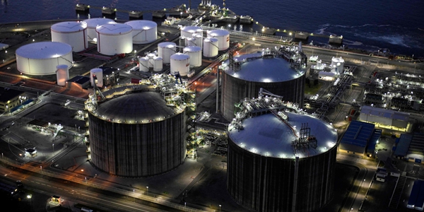 이란 전쟁에 미국 '직격탄' 유럽은 '느긋', 화석연료 의존도 차이에 전