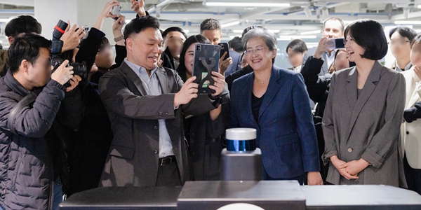 네이버 최수연, AMD 리사 수와 만나 'AI 인프라 협력' MOU 체결